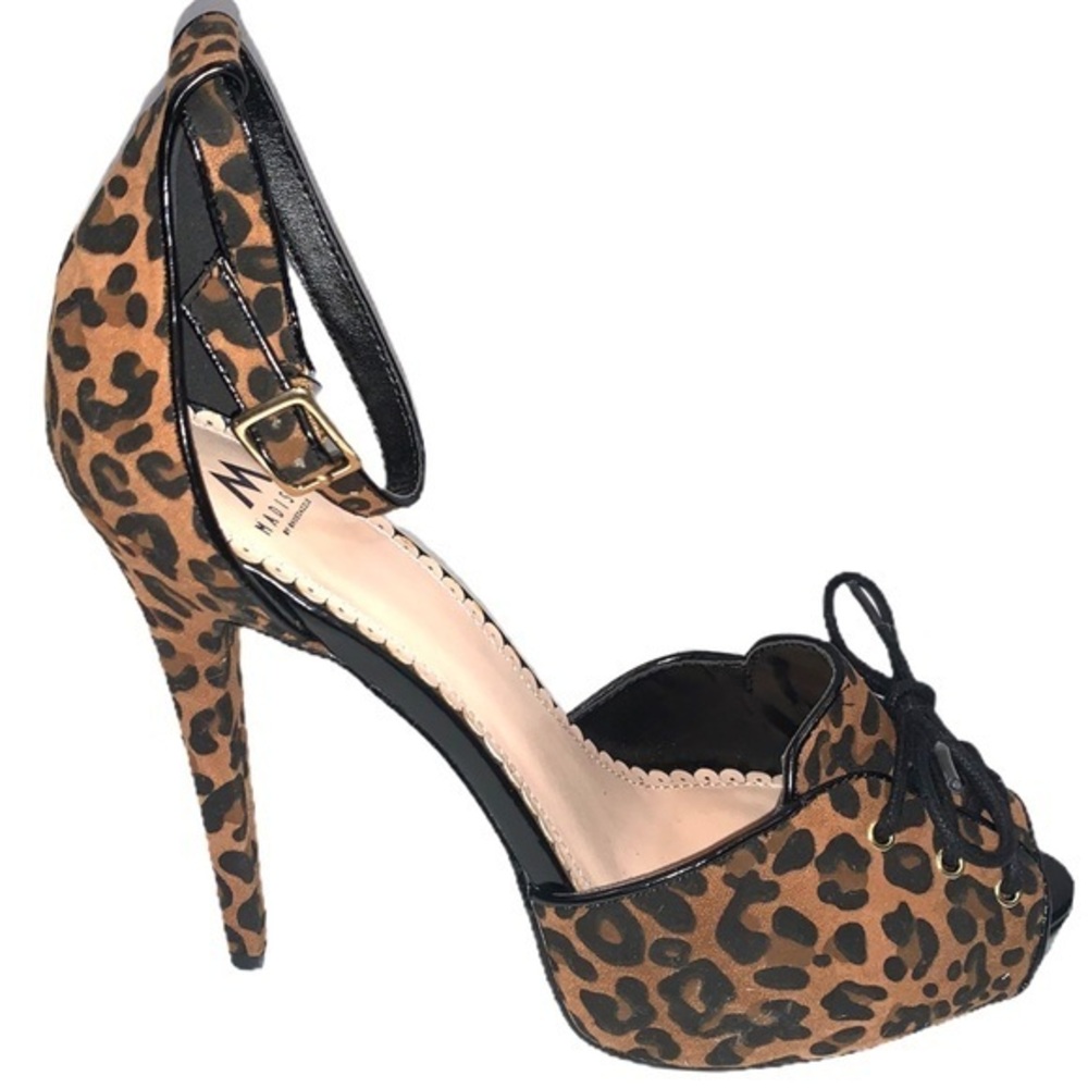 Madison sz 9.5 tan & black cheetah print stilettos
